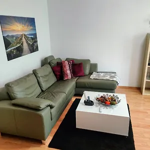 Mo Home24 Apartment Köln